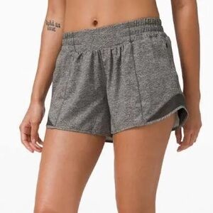 Lululemon granite hotty hot shorts low rise 4 in